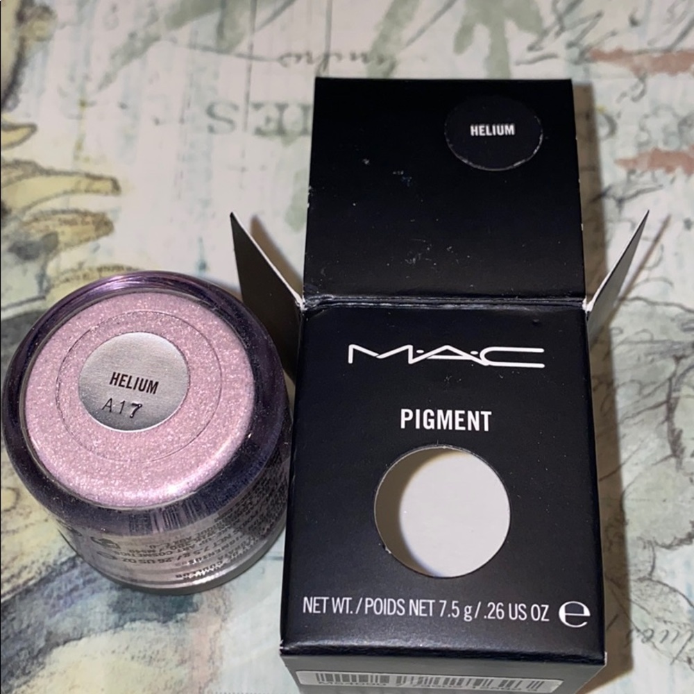 MAC COSMETICS HELIUM PIGMENT Powder BNIB VERY RARE 7.5G Jar Eyeshadow All over